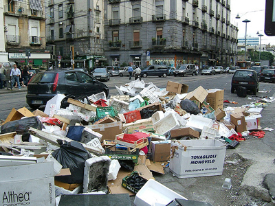 Διαμαρτυρία για τα σκουπίδια στη Νάπολη